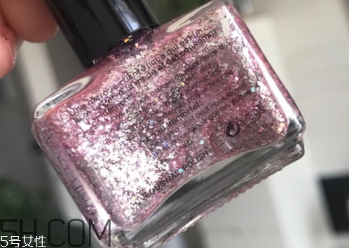 candy moyo和miss candy區(qū)別 膜玉和糖果小姐哪個好？