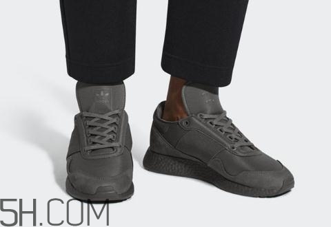 daniel arsham與adidas new york聯(lián)名在哪買_多少錢？