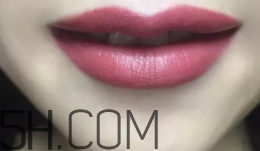 mac brick o la老氣嗎？mac brick o la適合黃皮嗎？