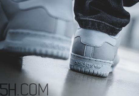 yeezy powerphase grey國內發(fā)售店鋪有哪些？