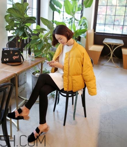 黃色棉服怎么搭配？黃色棉襖搭配圖片