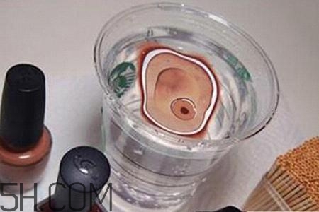 水染美甲用的什么指甲油？2018秋冬美甲最新款圖片
