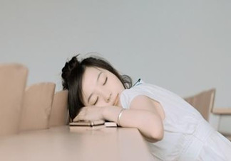睡覺時(shí)手麻是怎么回事？手麻是哪些病的隱患？