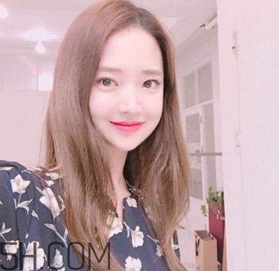 2018流行什么發(fā)色？2018流行發(fā)色
