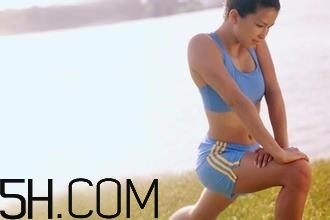 女生打籃球腿會(huì)變粗嗎？女生怎么樣打籃球腿不會(huì)變粗？