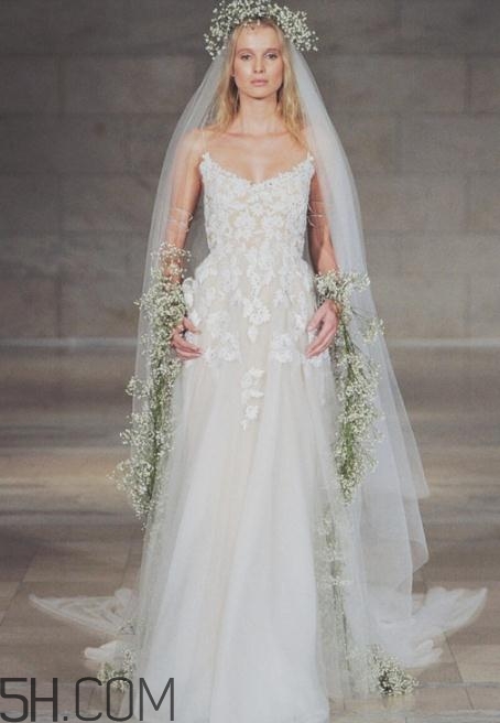 reem acra2018秋冬婚紗系列好看嗎_有哪些款式？