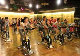 動(dòng)感單車主要練的是什么？動(dòng)感單車練多長(zhǎng)時(shí)間減肥效果比較明顯？