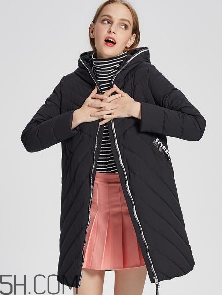 艾萊依羽絨服有折扣嗎？艾萊依羽絨服廠家在哪？