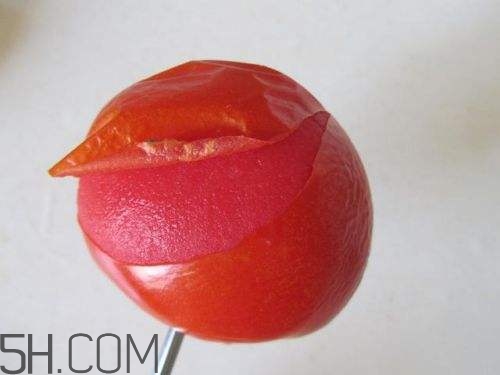 如何快速給西紅柿去皮？西紅柿怎么去皮比較快？