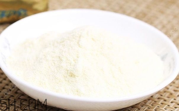 成人為什么也要喝奶粉？成人喝奶粉的好處有哪些？