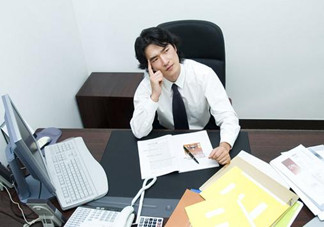 生活壓力大沒心思上班怎么辦？怎么緩解上班族的精神壓力？