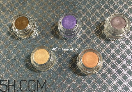 suqqu2018春季彩妝多少錢？suqqu化妝品產(chǎn)品介紹