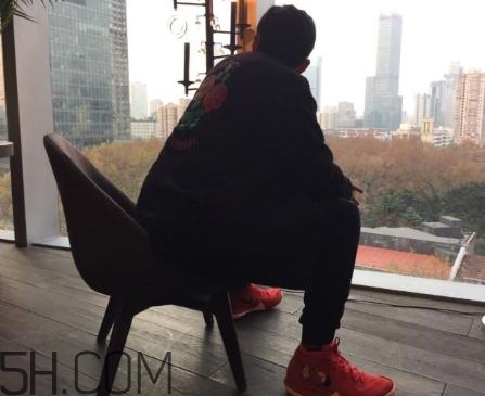 nike kyrie 4 cny中國新年配色發(fā)售時間_多少錢？