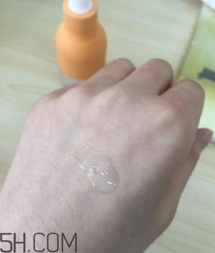 春紀(jì)咖啡緊致精華液好用嗎？春紀(jì)咖啡緊致精華液評(píng)測(cè)