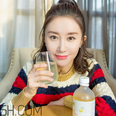 吃酵素便秘怎么辦？女人喝酵素的好處