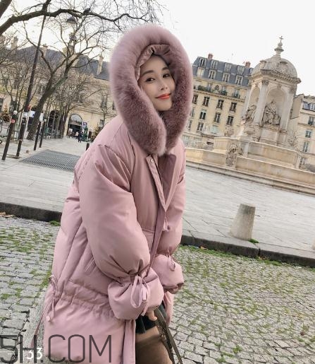 羽絨服充絨量和含絨量什么區(qū)別？羽絨服充絨量多少暖和？