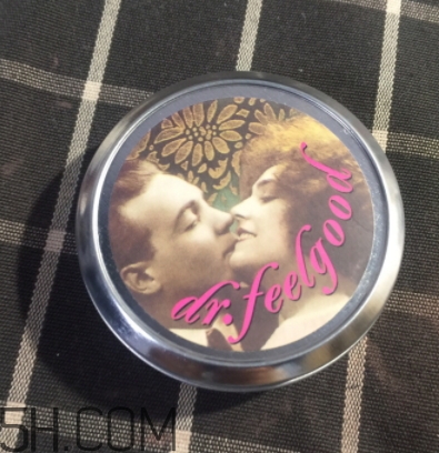 豬油膏和粉底液哪個(gè)先用？豬油膏和粉底液使用順序