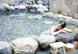 冬季泡溫泉有什么好處？冬季泡溫泉需要注意些什么？
