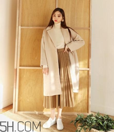 冬天穿裙子配什么鞋子？冬天穿裙子配什么鞋好看？