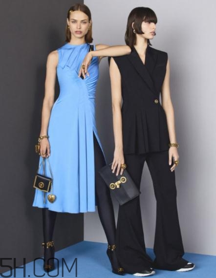 versace2018早秋服裝系列好看嗎_有哪些款式？