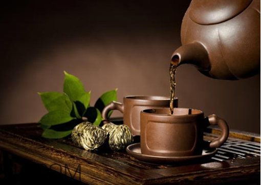 喝茶對牙齒好嗎？喝茶牙齒會變黃嗎？
