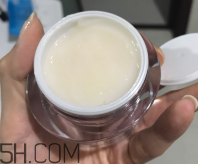 Olay磁力導(dǎo)入面膜可以用手涂嗎？磁力儀咋用？