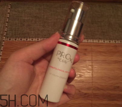 Olay蘋果肌精華用在哪一步？什么功效？