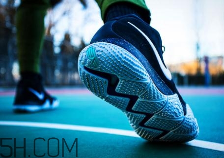 nike kyrie 4實戰(zhàn)效果怎么樣？耐克歐文4代測評