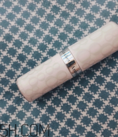 雅頓和蘭芝哪個好？伊麗莎白雅頓和蘭芝哪個檔次高