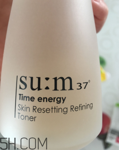 sum37修膚水是爽膚水嗎？功效是什么？