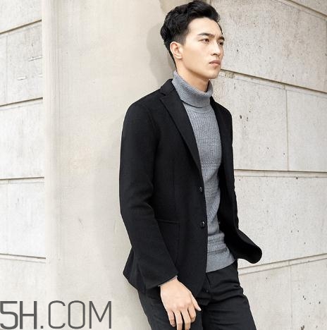 羊毛西裝起球嗎？羊毛西服起球怎么辦？