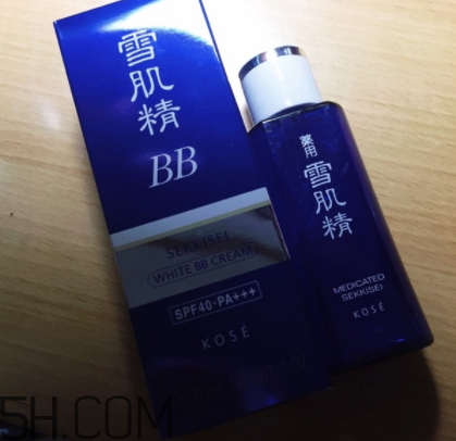雪肌精美白BB霜含酒精嗎？敏感皮能用嗎？
