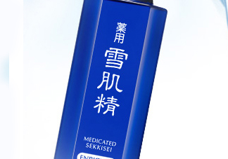 雪肌精化妝水盈潤型適合油皮嗎？適合夏季嗎？