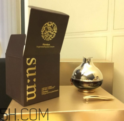 su:m37度蘇秘呼吸眼霜適合什么膚質？什么季節(jié)？