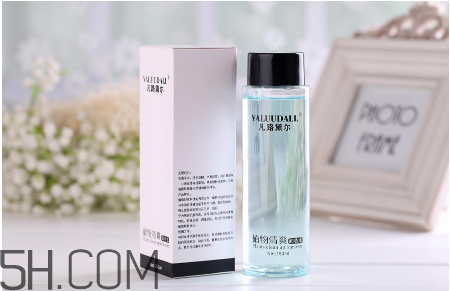 化妝棉卸妝時候要打濕嗎？使用化妝棉卸妝要注意什么？