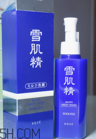 雪肌精柔凈洗顏乳有泡沫嗎？適合干皮嗎？