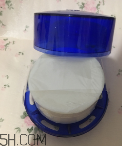 雪肌精泡沫洗顏皂適合干皮嗎？洗后緊繃嗎？