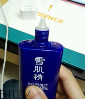 雪肌精美白防曬乳防曬效果怎么樣？防水嗎？