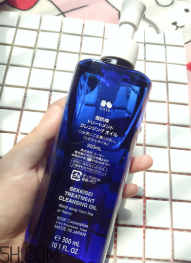 雪肌精卸妝油可以卸眼妝嗎？雪肌精卸妝油乳化快嗎？