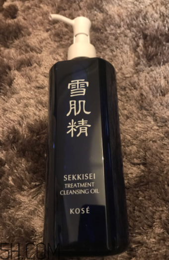 雪肌精卸妝油可以卸眼妝嗎？雪肌精卸妝油乳化快嗎？