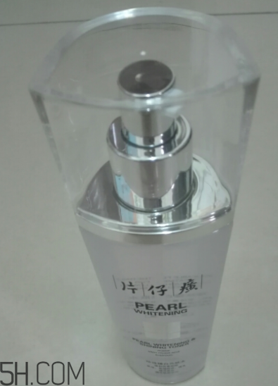 片仔癀珍珠亮膚水適合油皮嗎？適合夏季嗎？