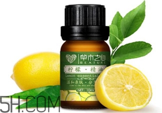 檸檬精油的功效有哪些？檸檬精油有什么功效？