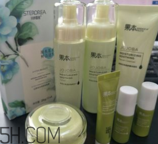 詩婷露雅荷荷巴系列有刺激嗎？適合敏感肌嗎？