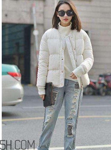 羽絨服搭配什么褲子好看？羽絨服搭配推薦
