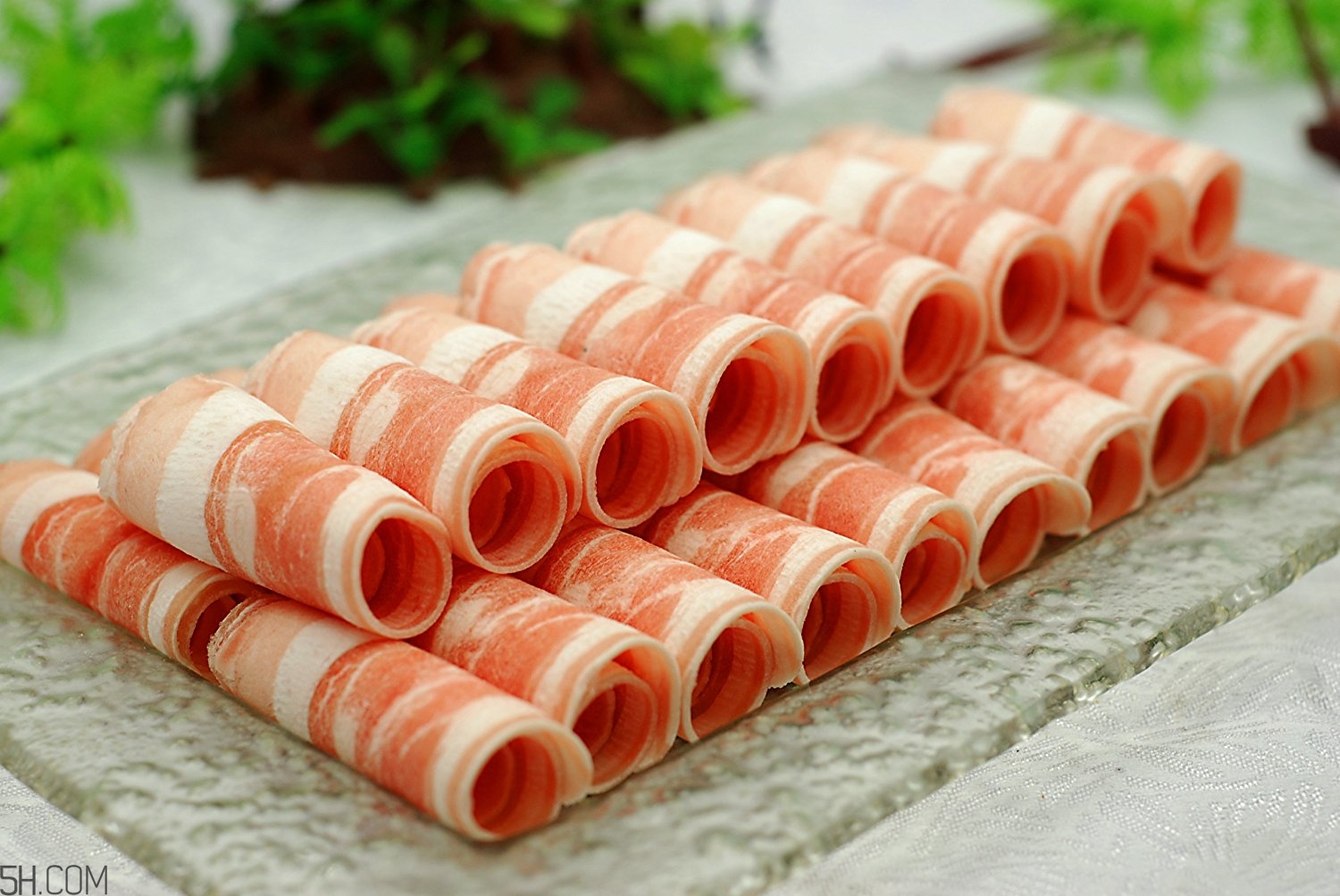 羊肉和香蕉可以一起吃嗎？吃了羊肉可以吃香蕉嗎？