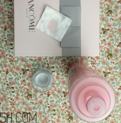 蘭蔻粉水不適合油皮？蘭蔻粉水適合什么膚質(zhì)？