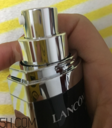 蘭蔻美膚修護(hù)精華乳有刺激嗎？適合敏感肌嗎？