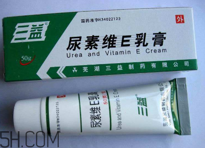 尿素維e乳膏的作用 尿素維e乳膏能治眼袋嗎？