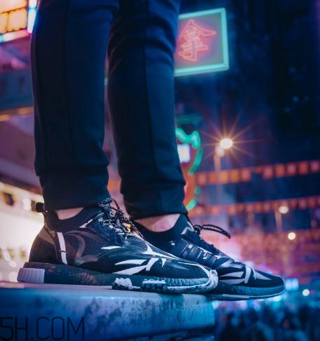 juice與adidas nmd racer聯(lián)名黑荊棘多少錢(qián)_在哪買(mǎi)？