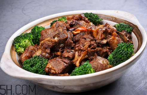 羊肉和土豆可以一起吃嗎？吃羊肉可以吃土豆嗎？